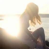 散落在巴黎街角的樱花